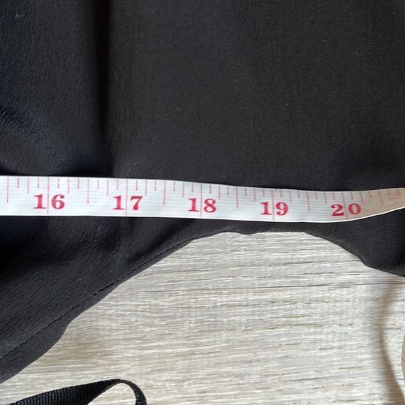 Cos Women's Black 3/4 Sleeve V Neck Midi Full Wrap 100% Silk Dress Size 8 - Picture 9 of 10